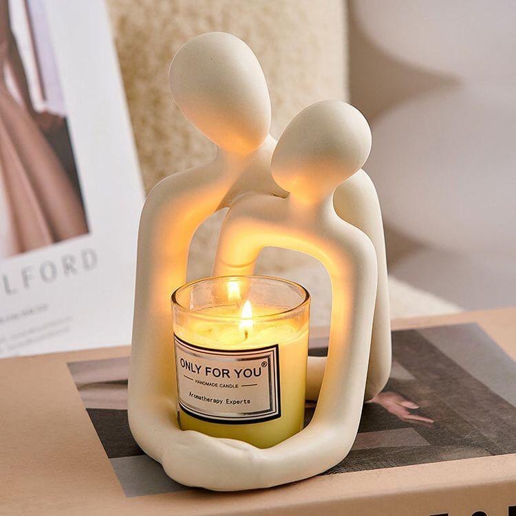 Modern Loving Couple Resin Sculpture – Minimalist Romance Home Decor